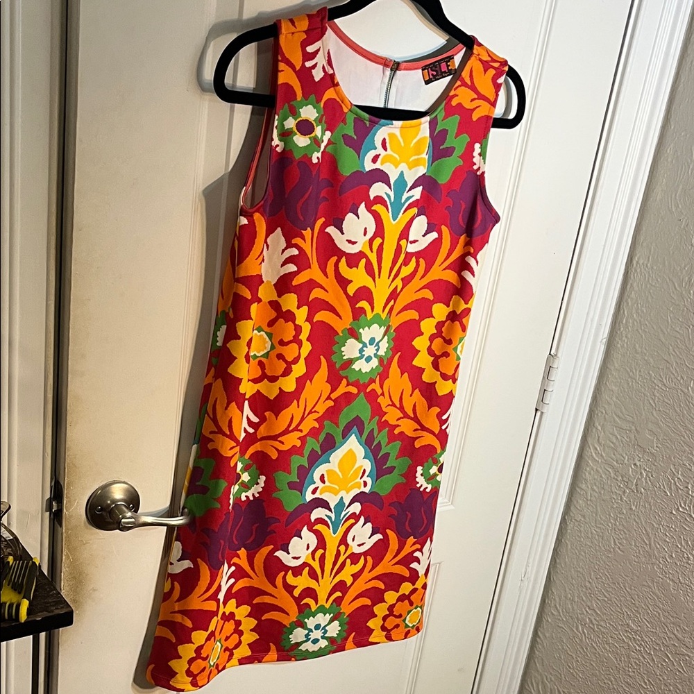 Vibrant Sleeveless Floral Mini Dress